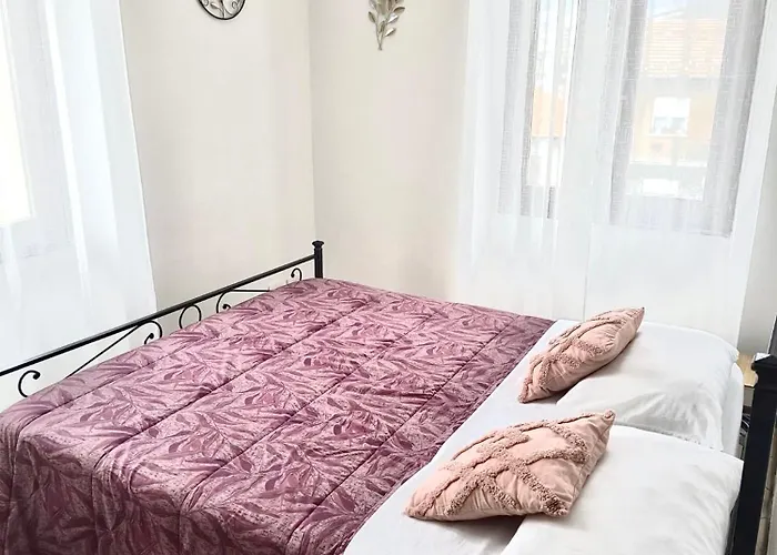 Confortevole Con Terrazza Apartamento *