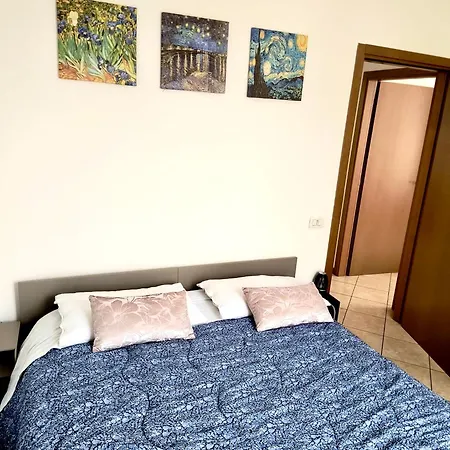 Confortevole Con Terrazza *