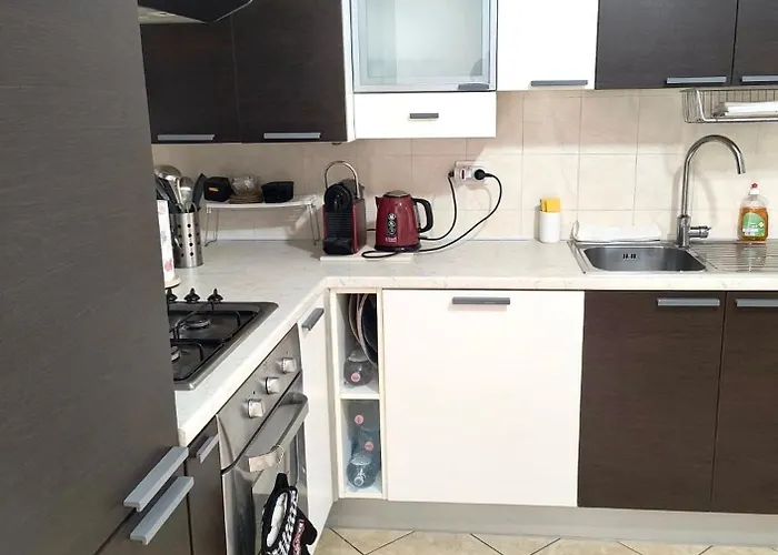 Confortevole Con Terrazza Apartman