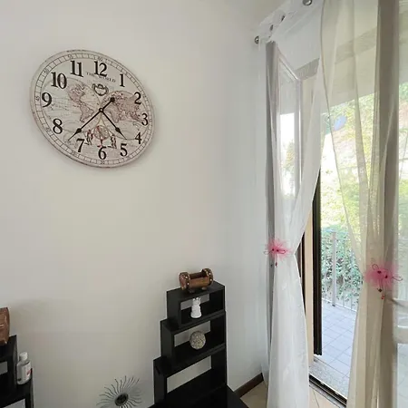 Lägenhet Confortevole Con Terrazza Como